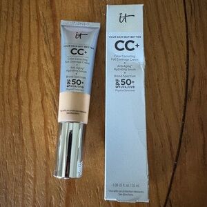 IT Cosmetics CC+ Cream - Medium shade
